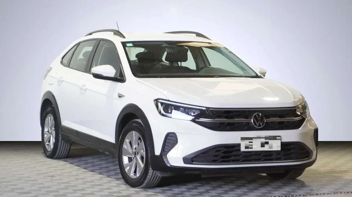 Volkswagen Nivus COMFORTLINE 200 TSI AT